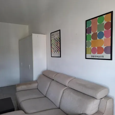 Mini Vicino Al Apartment